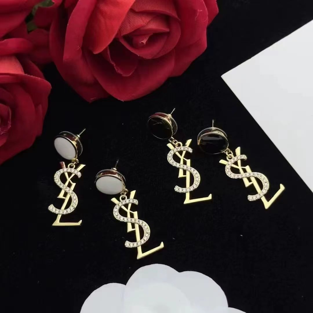 Women's Fashion Elegant Light Luxury Titanium Steel Crystal Earrings